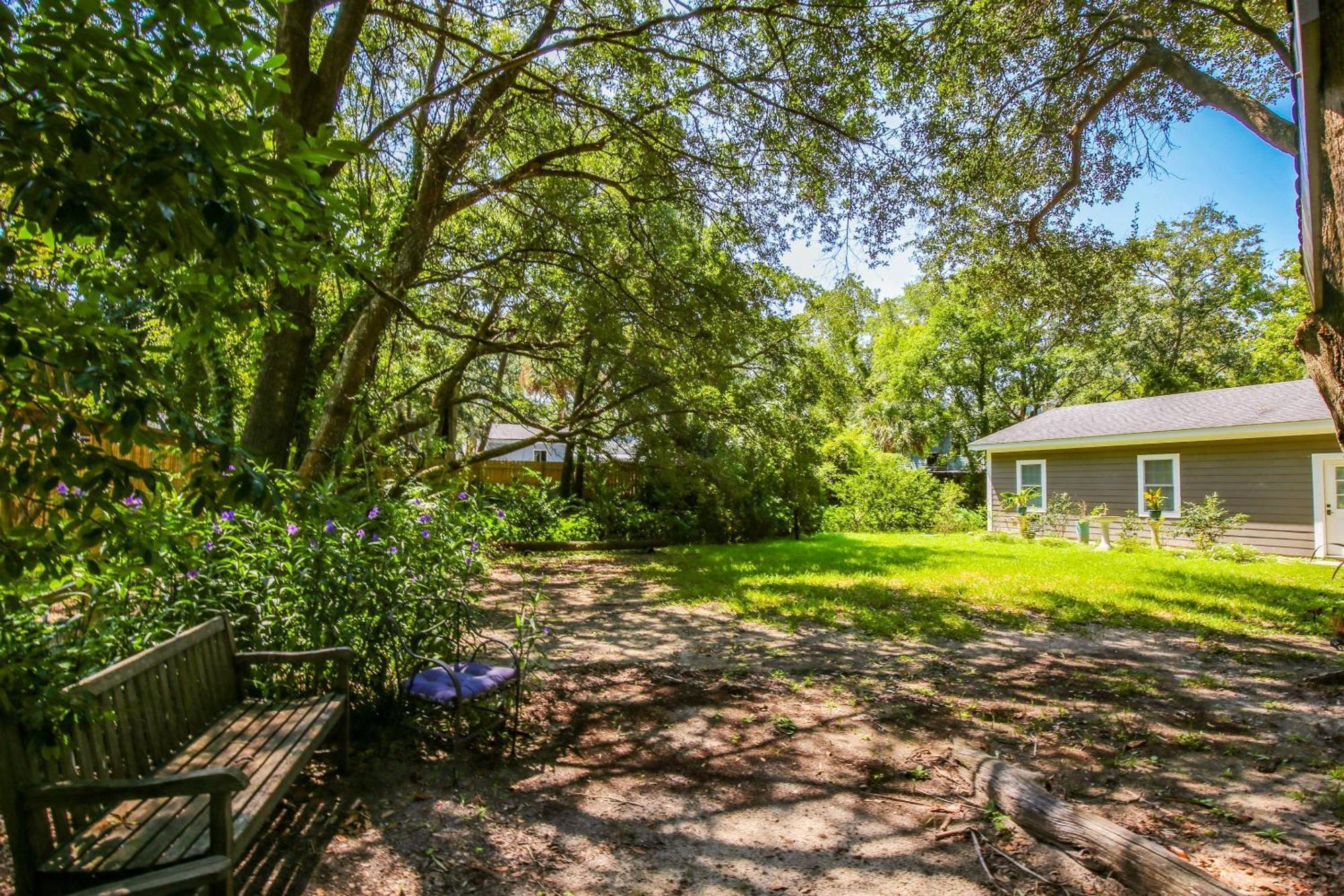 Just Beachy Villa Isle of Palms Exterior photo