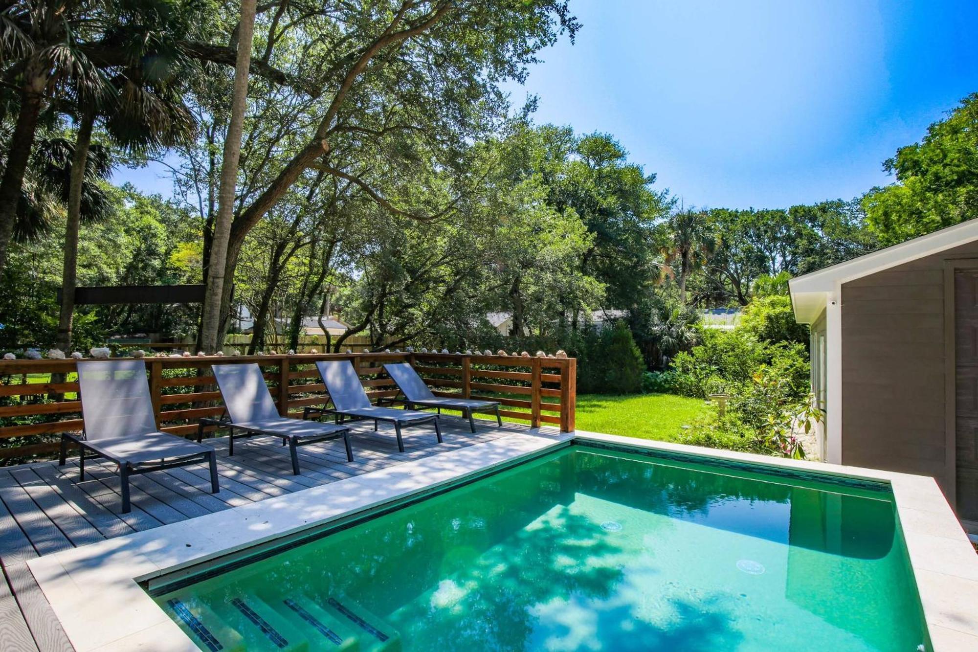 Just Beachy Villa Isle of Palms Exterior photo